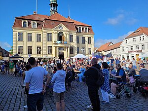 Teterow OFFEN Foto Gnotdke