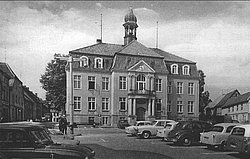 Das Rathaus nach dem Neuverputz zu DDR-Zeiten